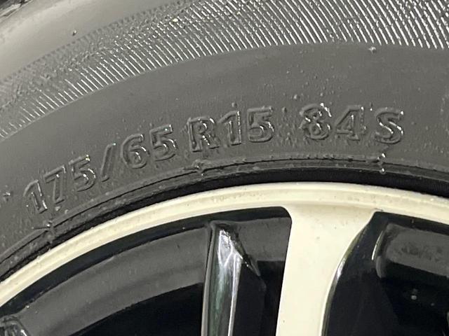 アクア Ｓ　禁煙車　ＳＤナビ　Ｂｌｕｅｔｏｏｔｈ　バックモニター　ＥＴＣ　クルーズコントロール　ＬＥＤヘッドライト　オートライト　オートエアコン　ステアリングスイッチ　電動格納ドアミラー　１５インチＡＷ（49枚目）