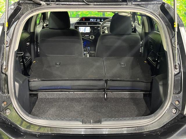 アクア Ｓ　禁煙車　ＳＤナビ　Ｂｌｕｅｔｏｏｔｈ　バックモニター　ＥＴＣ　クルーズコントロール　ＬＥＤヘッドライト　オートライト　オートエアコン　ステアリングスイッチ　電動格納ドアミラー　１５インチＡＷ（53枚目）