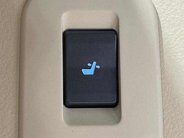 ランドクルーザープラド ＴＸ　Ｌパッケージ　マットブラックエディション　禁煙車　７人乗り　サンルーフ　純正ディスプレイオーディオ　パノラミックビューモニター　ビルトインＥＴＣ２．０　シートベンチレーション　ベージュ革　ＬＥＤヘッドライト　純正１８ＡＷ　スマートキー（57枚目）