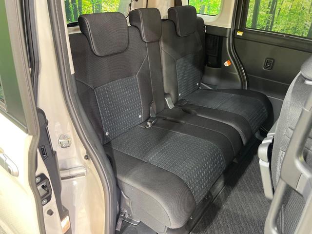 ルーミー カスタムG 禁煙車 純正9インチディスプレイオーディオ 全周囲カメラ 両側電動スライドドア 前席シートヒーター ロールシェード 純正革巻ステアリング 純正14インチアルミホイール LEDヘッドライト(9枚目)