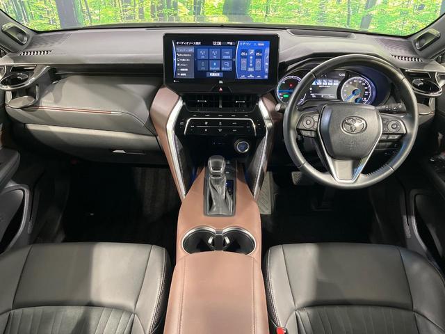 ハリアーハイブリッド Ｚ　純正１２．３インチナビ　禁煙車　バックカメラ　デジタルインナーミラー　レーダークルーズコントロール　ＥＴＣ２．０　ヘッドアップディスプレイ　ＬＥＤヘッドライト　Ｂｌｕｅｔｏｏｔｈ再生　フルセグ（2枚目）
