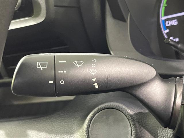 ヤリス ハイブリッドX 衝突被害軽減システム レーダークルーズ 禁煙車 コーナーセンサー バックカメラ キーレス ビルトインETC オートハイビーム 車線逸脱警報 オートライト オートエアコン Bluetooth(38枚目)