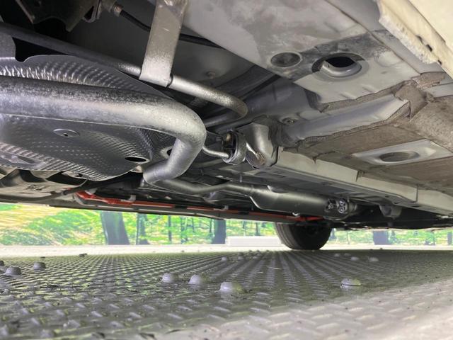 ヤリス ハイブリッドX 衝突被害軽減システム レーダークルーズ 禁煙車 コーナーセンサー バックカメラ キーレス ビルトインETC オートハイビーム 車線逸脱警報 オートライト オートエアコン Bluetooth(51枚目)