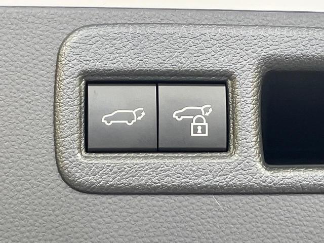 ハリアーハイブリッド Ｚ　レザーパッケージ　純正１２．３インチナビ　禁煙車　パノラミックビューモニター　デジタルインナーミラー　パワーバックドア　シートヒーター　シートベンチレーション　ステアリングヒーター　ＬＥＤヘッドライト　ＥＴＣ（39枚目）