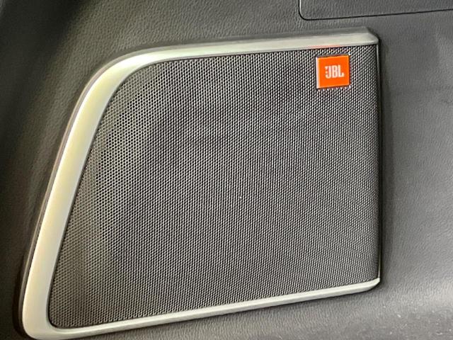 ハリアーハイブリッド Ｚ　レザーパッケージ　純正１２．３インチナビ　ＪＢＬサウンド　禁煙車　バックカメラ　デジタルインナーミラー　ＬＥＤヘッドライト　パワーバックドア　レーダークルーズコントロール　シートヒーター　シートベンチレーション（7枚目）