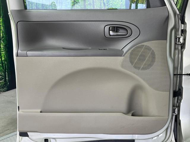 タント Ｘリミテッド　禁煙車　電動スライドドア　純正ナビ　地デジ　バックモニター　オートエアコン　ヘッドライトレベライザー　アイドリングストップ　スマートキー（33枚目）