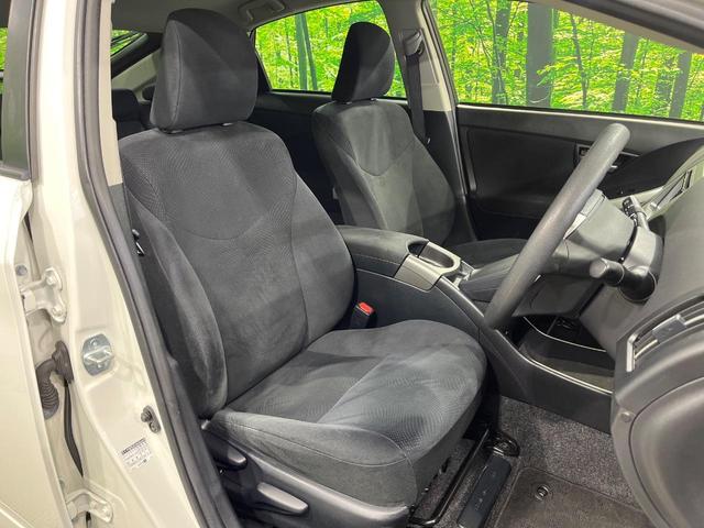 プリウス S 禁煙車 Kenwoodナビ バックカメラ ビルトインETC スマートキー オートエアコン HIDヘッドライト オートライト 電動格納ミラー 純正15インチアルミ Bluetooth CD 地デジ(8枚目)