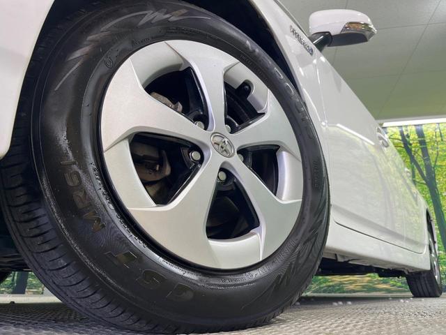 プリウス S 禁煙車 Kenwoodナビ バックカメラ ビルトインETC スマートキー オートエアコン HIDヘッドライト オートライト 電動格納ミラー 純正15インチアルミ Bluetooth CD 地デジ(13枚目)