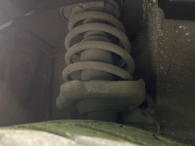 ステップワゴンスパーダ Z HDDナビエディション 禁煙車 純正HDDナビ バックカメラ 両側電動ドア フリップダウンモニター ビルトインETC スマートキー HIDヘッドライト オートライト オートエアコン CD DVD再生 フルセグ LEDフォグ(19枚目)