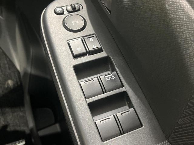 ステップワゴンスパーダ Z HDDナビエディション 禁煙車 純正HDDナビ バックカメラ 両側電動ドア フリップダウンモニター ビルトインETC スマートキー HIDヘッドライト オートライト オートエアコン CD DVD再生 フルセグ LEDフォグ(31枚目)