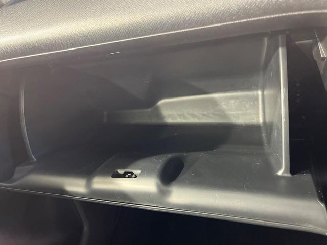 ステップワゴンスパーダ Z HDDナビエディション 禁煙車 純正HDDナビ バックカメラ 両側電動ドア フリップダウンモニター ビルトインETC スマートキー HIDヘッドライト オートライト オートエアコン CD DVD再生 フルセグ LEDフォグ(35枚目)