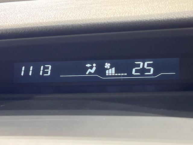 ステップワゴンスパーダ Z HDDナビエディション 禁煙車 純正HDDナビ バックカメラ 両側電動ドア フリップダウンモニター ビルトインETC スマートキー HIDヘッドライト オートライト オートエアコン CD DVD再生 フルセグ LEDフォグ(37枚目)