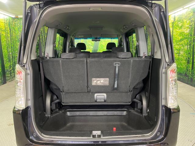 ステップワゴンスパーダ Z HDDナビエディション 禁煙車 純正HDDナビ バックカメラ 両側電動ドア フリップダウンモニター ビルトインETC スマートキー HIDヘッドライト オートライト オートエアコン CD DVD再生 フルセグ LEDフォグ(53枚目)
