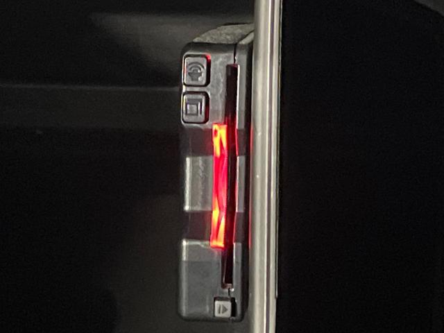 ハスラー ＪスタイルＩＩ　禁煙車　ディスプレイオーディオ　バックカメラ　衝突被害軽減システム　レーダークルーズ　ＥＴＣ　コーナーセンサー　電動格納ミラー　スマートキー　ＬＥＤヘッドライト　ルーフレール　車線逸脱警報（7枚目）