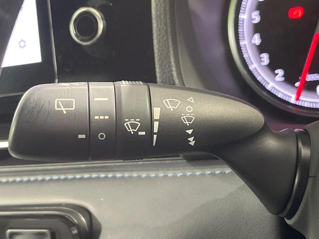 ヴォクシー S-Z 禁煙車 純正10.5型ナビ 両側電動ドア バックカメラ シートヒーター 衝突被害軽減システム レーダークルーズ コーナーセンサー スマートキー LEDヘッド ETC2.0 オートハイビーム 車線逸脱警(45枚目)