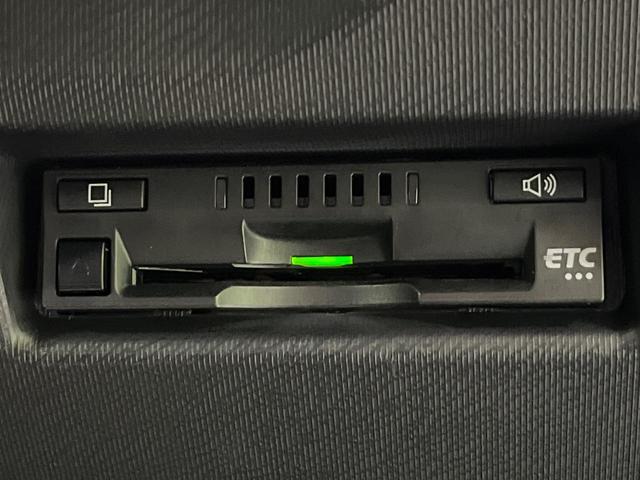 【ＥＴＣ】高速道路の料金所をストレスなく通過！話題のスポットやサービスエリアに多い「スマートＩＣ」利用時は必須のアイテムです。当店でセットアップを実施、ご納車当日からすぐにご利用いただけます！