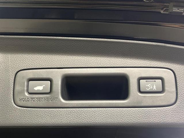 ヴェゼル e:HEV Z 禁煙車 無限エアロ 9インチホンダコネクト 全周囲カメラ ホンダセンシング 衝突被害軽減システム レーダークルーズ ハーフレザーシート コーナーセンサー ビルトインETC 車線逸脱警報 オートライト(7枚目)