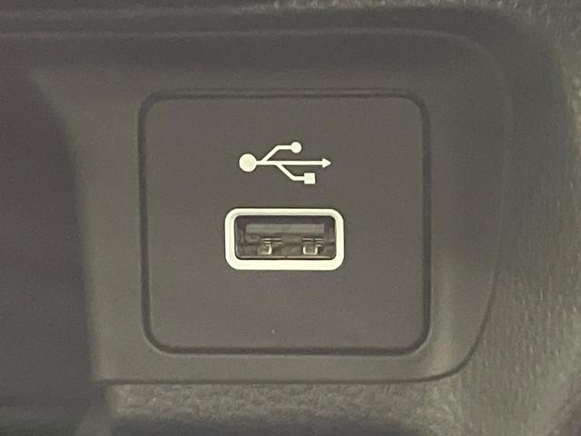 ヴェゼル e:HEV Z 禁煙車 無限エアロ 9インチホンダコネクト 全周囲カメラ ホンダセンシング 衝突被害軽減システム レーダークルーズ ハーフレザーシート コーナーセンサー ビルトインETC 車線逸脱警報 オートライト(33枚目)