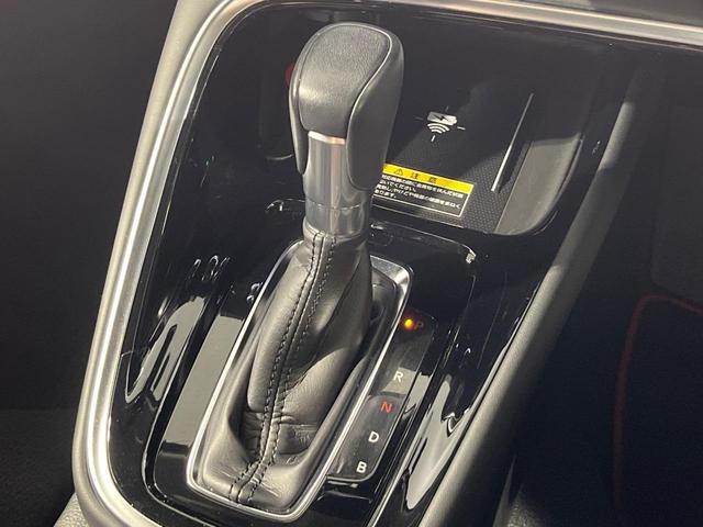 ヴェゼル e:HEV Z 禁煙車 無限エアロ 9インチホンダコネクト 全周囲カメラ ホンダセンシング 衝突被害軽減システム レーダークルーズ ハーフレザーシート コーナーセンサー ビルトインETC 車線逸脱警報 オートライト(36枚目)