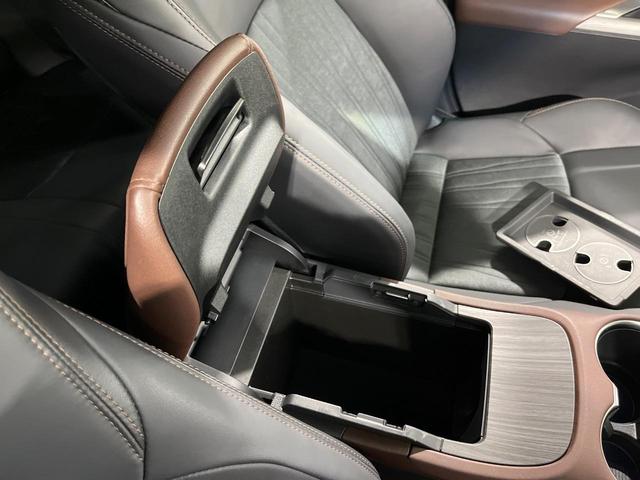 ハリアー Ｇ　１２．３インチディスプレイオーディオ　モデリスタフルエアロ　バックカメラ　衝突被害軽減システム　レーダークルーズ　電動リアゲート　ハーフレザーシート　パワーシート　コーナーセンサー　ＥＴＣ２．０（55枚目）