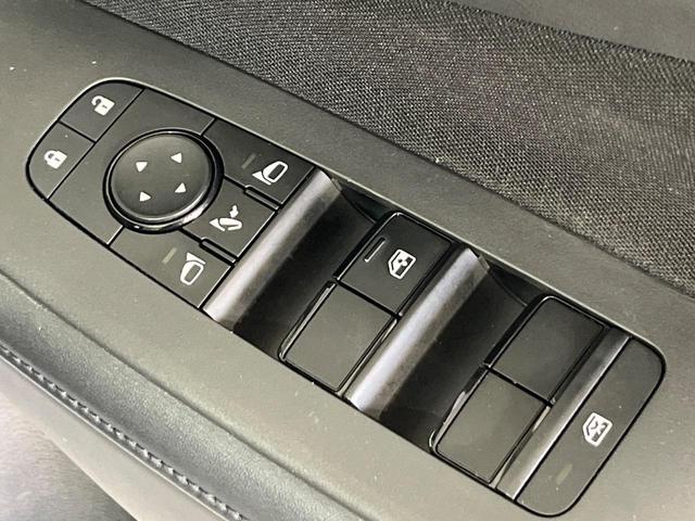 ノート X 禁煙車 純正9型ナビ Bluetooth アラウンドビューモニター プロパイロット ETC2.0 デジタルミラー エマージェンシーブレーキ 後方車輛検知 LEDヘッド オートライト オートエアコン(40枚目)