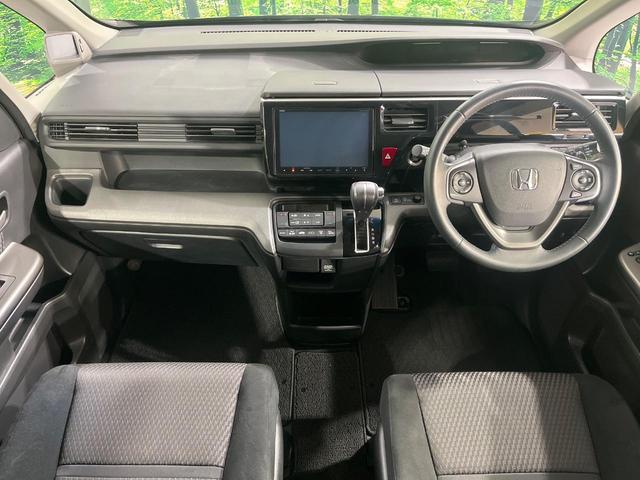 ステップワゴンスパーダ スパーダ ホンダセンシング 禁煙車 純正9型ナビ Bluetooth フリップダウンモニター バックカメラ 両側電動スライドドア アダプティブクルーズコントロール ビルトインETC オートエアコン 純正16AW スマートキー(2枚目)