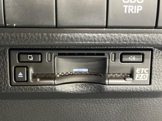 カローラスポーツ ハイブリッドＧ　Ｚ　禁煙車　純正８型ディスプレイオーディオ　Ｂｌｕｅｔｏｏｔｈ　バックカメラ　ビルトインＥＴＣ２．０　シートヒーター　オートエアコン　ＬＥＤヘッドライト　オートライト　純正１８ＡＷ　スマートキー（5枚目）