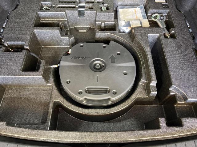 ＣＸ－６０ ＸＤ－ハイブリッド　プレミアムスポーツ　禁煙車　１２．３インチマツダコネクト　４ＷＤ　全周囲カメラ　サンルーフ　ＢＯＳＥサウンド　衝突被害軽減システム　レーダークルーズ　全席シートヒーター　全席シートクーラー　コーナーセンサー（36枚目）