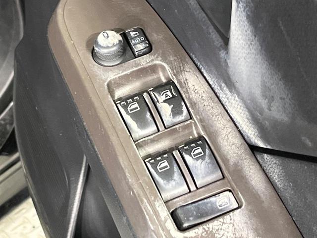 ルーミー X 禁煙車 純正SDナビ バックカメラ 電動スライドドア 衝突被害軽減システム コーナーセンサー スマートキー オートハイビーム 車線逸脱警報 オートライト Bluetooth 電動格納ミラー(38枚目)