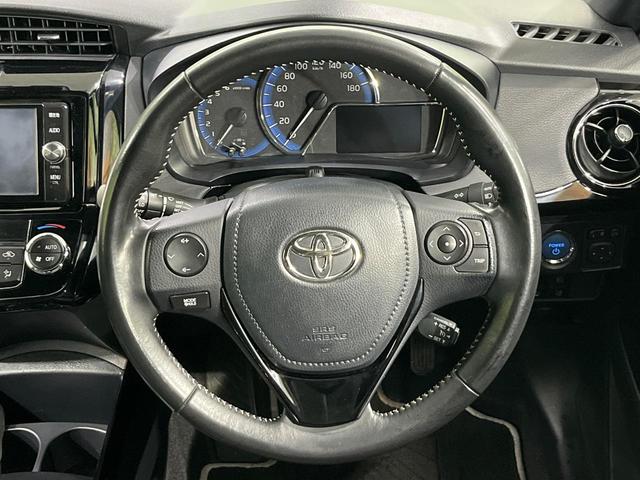 カローラフィールダー ハイブリッドＧ　ダブルバイビー　禁煙車　純正ＳＤナビ　バックカメラ　コーナーセンサー　スマートキー　ＬＥＤヘッドライト　ビルトインＥＴＣ　クルコン　車線逸脱警報　オートライト　オートエアコン（11枚目）