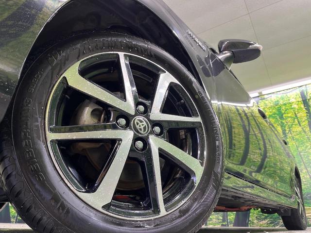 カローラフィールダー ハイブリッドＧ　ダブルバイビー　禁煙車　純正ＳＤナビ　バックカメラ　コーナーセンサー　スマートキー　ＬＥＤヘッドライト　ビルトインＥＴＣ　クルコン　車線逸脱警報　オートライト　オートエアコン（13枚目）