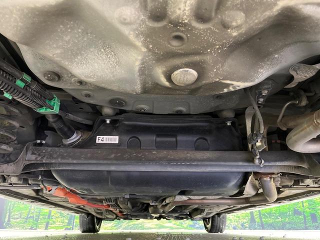 カローラフィールダー ハイブリッドＧ　ダブルバイビー　禁煙車　純正ＳＤナビ　バックカメラ　コーナーセンサー　スマートキー　ＬＥＤヘッドライト　ビルトインＥＴＣ　クルコン　車線逸脱警報　オートライト　オートエアコン（19枚目）