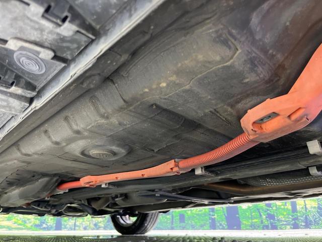 カローラフィールダー ハイブリッドＧ　ダブルバイビー　禁煙車　純正ＳＤナビ　バックカメラ　コーナーセンサー　スマートキー　ＬＥＤヘッドライト　ビルトインＥＴＣ　クルコン　車線逸脱警報　オートライト　オートエアコン（22枚目）