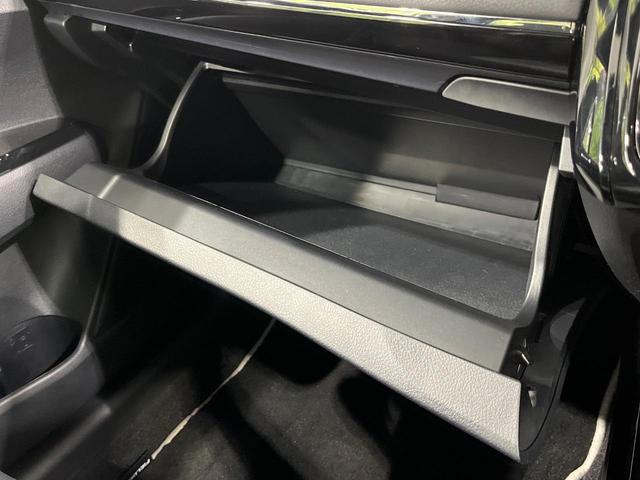 カローラフィールダー ハイブリッドＧ　ダブルバイビー　禁煙車　純正ＳＤナビ　バックカメラ　コーナーセンサー　スマートキー　ＬＥＤヘッドライト　ビルトインＥＴＣ　クルコン　車線逸脱警報　オートライト　オートエアコン（48枚目）