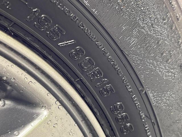 ジムニーシエラ ＪＣ　禁煙車　９インチディスプレイオーディオ　バックカメラ　コーナーセンサー　スマートキー　クルコン　車線逸脱警報　オートライト　オートエアコン　ＬＥＤヘッドライト　シートヒーター　純正１５インチアルミ（23枚目）