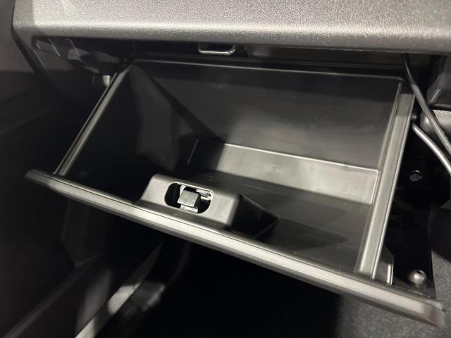 ジムニーシエラ ＪＣ　禁煙車　９インチディスプレイオーディオ　バックカメラ　コーナーセンサー　スマートキー　クルコン　車線逸脱警報　オートライト　オートエアコン　ＬＥＤヘッドライト　シートヒーター　純正１５インチアルミ（51枚目）