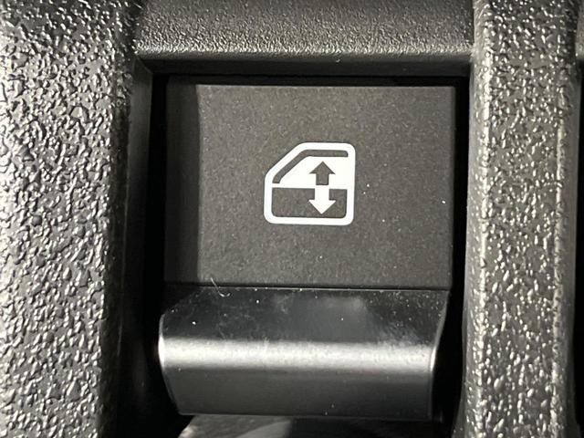 ジムニーシエラ ＪＣ　禁煙車　９インチディスプレイオーディオ　バックカメラ　コーナーセンサー　スマートキー　クルコン　車線逸脱警報　オートライト　オートエアコン　ＬＥＤヘッドライト　シートヒーター　純正１５インチアルミ（54枚目）