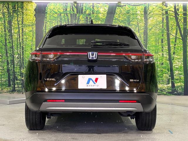 ヴェゼル ｅ：ＨＥＶ　Ｘ　禁煙車　純正９型ナビ　バックカメラ　衝突被害軽減システム　レーダークルーズ　コーナーセンサー　スマートキー　ＬＥＤヘッド　ＥＴＣ２．０　車線逸脱警報　オートライト　オートエアコン（15枚目）