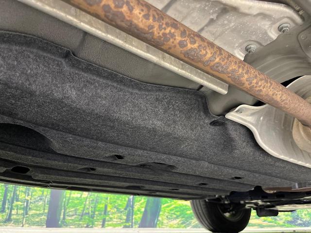 ヴェゼル ｅ：ＨＥＶ　Ｘ　禁煙車　純正９型ナビ　バックカメラ　衝突被害軽減システム　レーダークルーズ　コーナーセンサー　スマートキー　ＬＥＤヘッド　ＥＴＣ２．０　車線逸脱警報　オートライト　オートエアコン（23枚目）