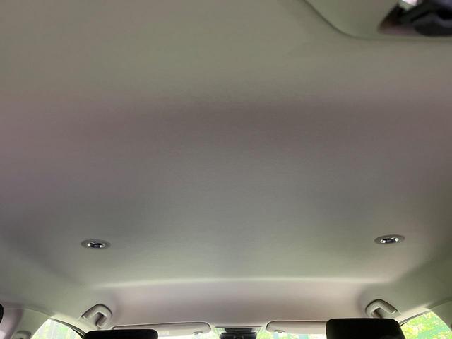 ヴェゼル ｅ：ＨＥＶ　Ｘ　禁煙車　純正９型ナビ　バックカメラ　衝突被害軽減システム　レーダークルーズ　コーナーセンサー　スマートキー　ＬＥＤヘッド　ＥＴＣ２．０　車線逸脱警報　オートライト　オートエアコン（54枚目）