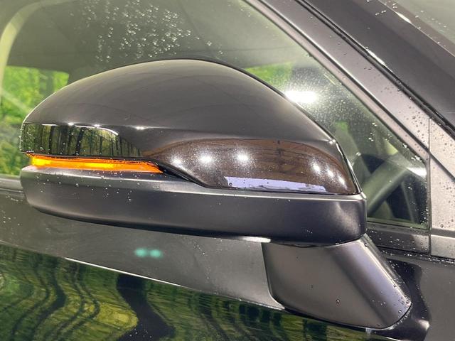 ヴェゼル ｅ：ＨＥＶ　Ｘ　禁煙車　純正９型ナビ　バックカメラ　衝突被害軽減システム　レーダークルーズ　コーナーセンサー　スマートキー　ＬＥＤヘッド　ＥＴＣ２．０　車線逸脱警報　オートライト　オートエアコン（60枚目）
