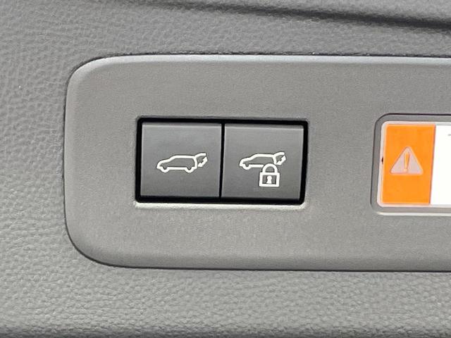 ランドクルーザー250 VX 禁煙車 サンルーフ 12.3インチディスプレイオ-ディオ 全周囲カメラ 黒革シート LEDヘッドライト ETC2.0 パワーバックドア 3列シート シートエアコン デジタルインナーミラー(7枚目)