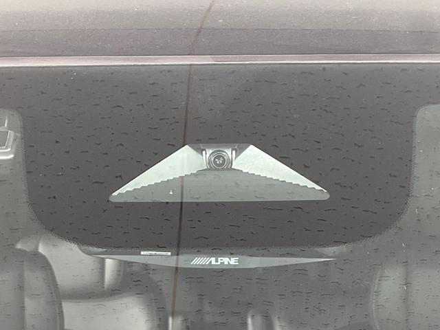 ステップワゴン ｅ：ＨＥＶスパーダ　プレミアムライン　禁煙車　純正１１．４型ナビ　両側電動スライドドア　バックモニター　パワーバックドア　７人乗り　アダプティブクルーズ　シートヒーター　ドライブレコーダー　コーナーセンサー　Ｂｌｕｅｔｏｏｔｈ接続　ＥＴＣ（5枚目）