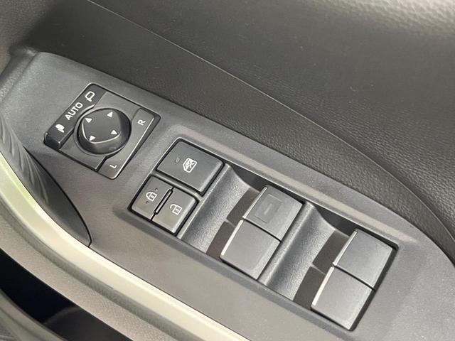 ＲＡＶ４ ハイブリッドＧ　禁煙車　４ＷＤ　純正９インチナビ　全周囲カメラ　衝突被害軽減システム　レーダークルーズ　電動リアゲート　レザー調シート　パワーシート　コーナーセンサー　ＬＥＤヘッド　ルーフレール　ビルトインＥＴＣ（38枚目）