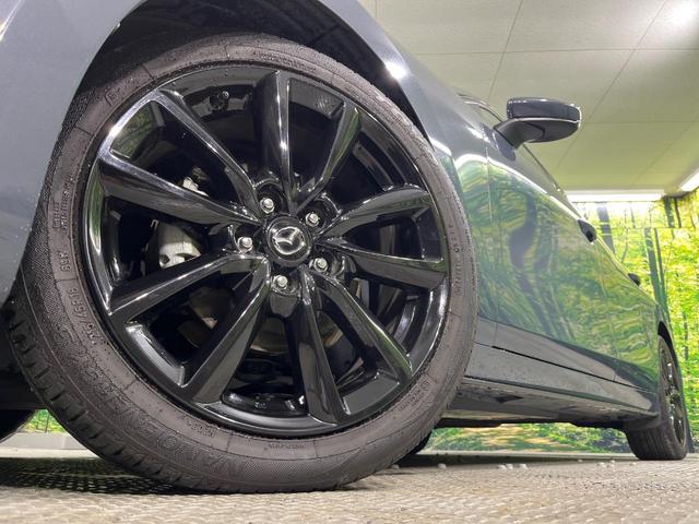 ＭＡＺＤＡ３ファストバック ２０Ｓバーガンディ　セレクション　禁煙車　８．８インチナビ　バックカメラ　シートヒーター　ＥＴＣ　ドラレコ　レーダークルーズコントロール　赤革シート　ＣＤ／ＤＶＤ再生　デュアルオートエアコン　シートヒーター　パワーシート（13枚目）