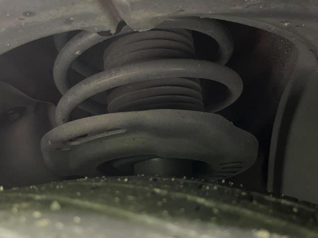 ＭＡＺＤＡ３ファストバック ２０Ｓバーガンディ　セレクション　禁煙車　８．８インチナビ　バックカメラ　シートヒーター　ＥＴＣ　ドラレコ　レーダークルーズコントロール　赤革シート　ＣＤ／ＤＶＤ再生　デュアルオートエアコン　シートヒーター　パワーシート（20枚目）