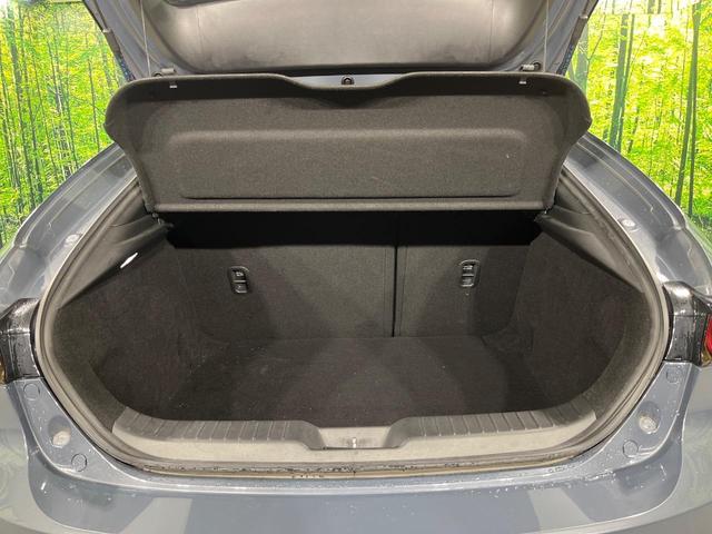 ＭＡＺＤＡ３ファストバック ２０Ｓバーガンディ　セレクション　禁煙車　８．８インチナビ　バックカメラ　シートヒーター　ＥＴＣ　ドラレコ　レーダークルーズコントロール　赤革シート　ＣＤ／ＤＶＤ再生　デュアルオートエアコン　シートヒーター　パワーシート（58枚目）