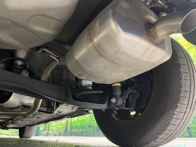 ヤリス Ｘ　禁煙車　純正ナビ付ディスプレイオーディオ　Ｂｌｕｅｔｏｏｔｈ　バックカメラ　ＥＴＣ　セーフティセンス　オートハイビーム　車線逸脱防止装置　ステアリングスイッチ　ヘッドライトレベライザー　スマートキー（55枚目）