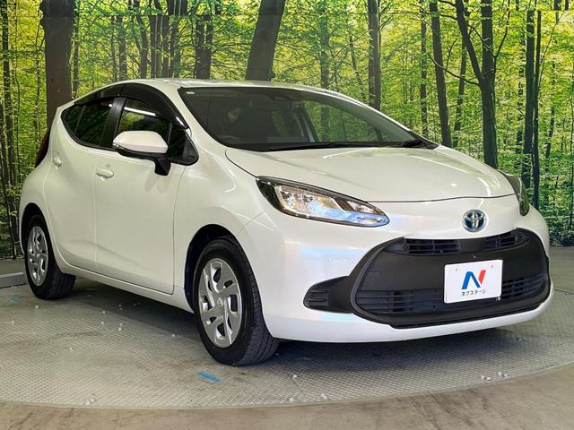 アクア Ｘ　純正ディスプレイオーディオ　パノラミックビューモニター　セーフティセンス　レーダークルーズ　禁煙車　コーナーセンサー　スマートキー　ビルトインＥＴＣ　オートハイビーム　車線逸脱警報　オートエアコン（17枚目）