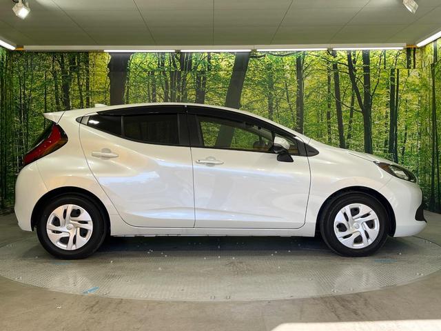 アクア Ｘ　純正ディスプレイオーディオ　パノラミックビューモニター　セーフティセンス　レーダークルーズ　禁煙車　コーナーセンサー　スマートキー　ビルトインＥＴＣ　オートハイビーム　車線逸脱警報　オートエアコン（25枚目）